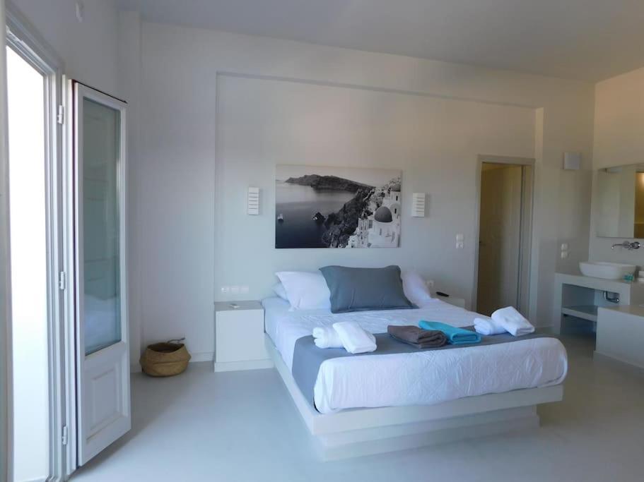 Perissa Beachfront Rooms 외부 사진