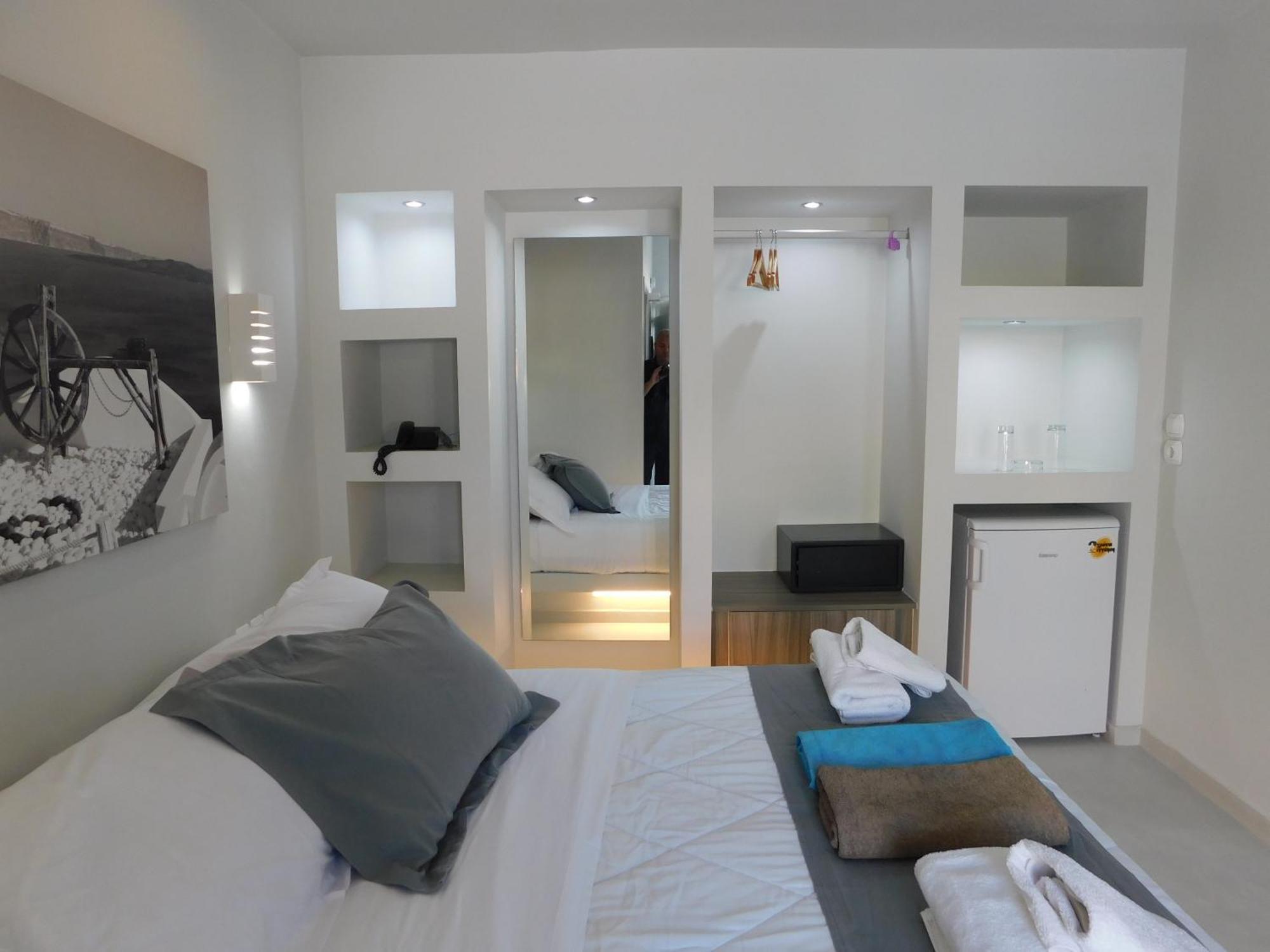 Perissa Beachfront Rooms 외부 사진