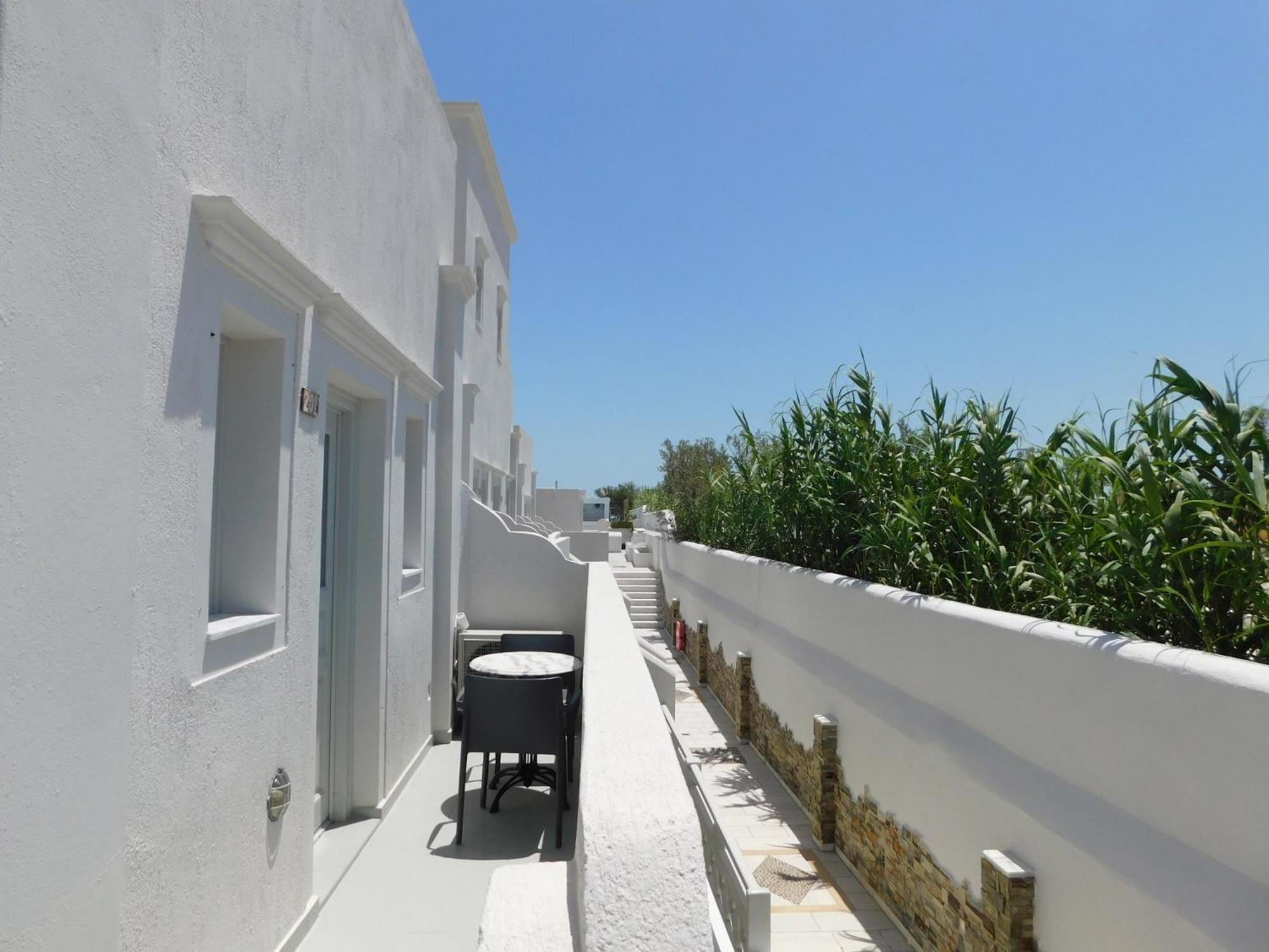 Perissa Beachfront Rooms 외부 사진